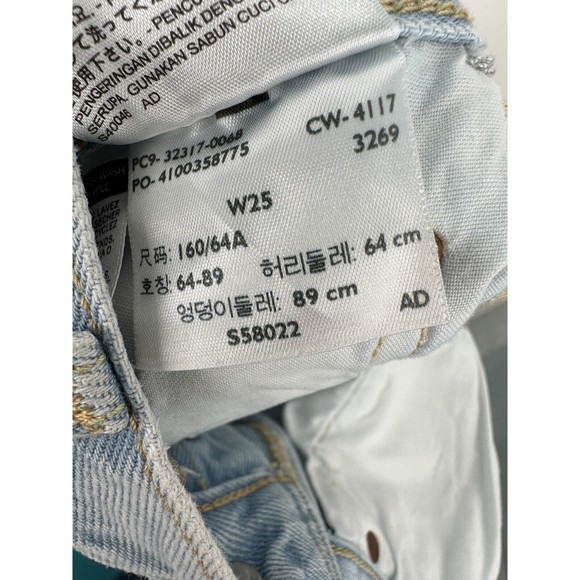 Women’s Levi’s 501 Button Fly Distressed Frayed Cut Off Denim Jean Shorts Sz 25 - Picture 10 of 15